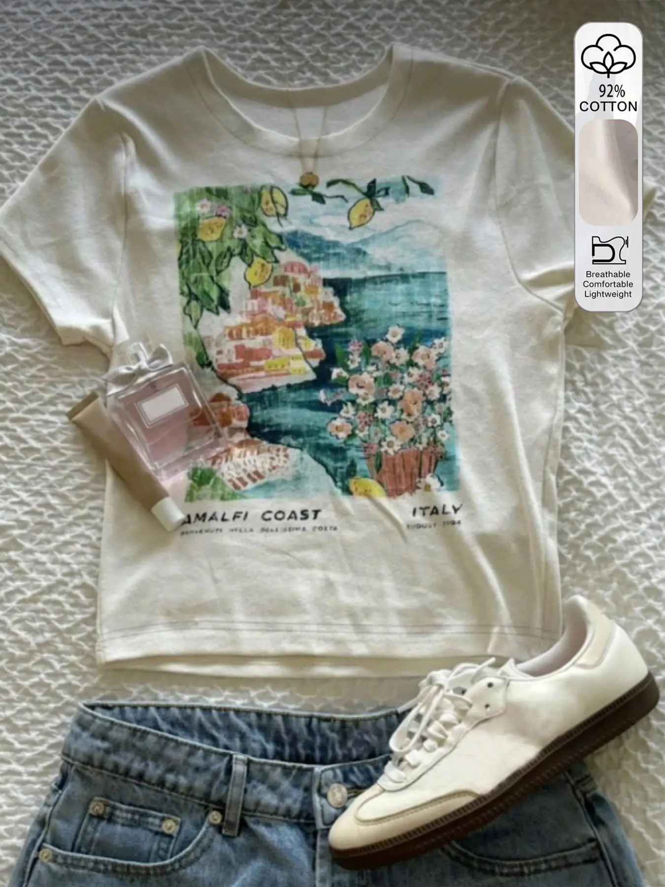 Vintage Amalfi Coast Italian Landscape Print Cotton T-Shirt, Women's Summer Casual Short Sleeve Top, Retro Style Graphic Tee