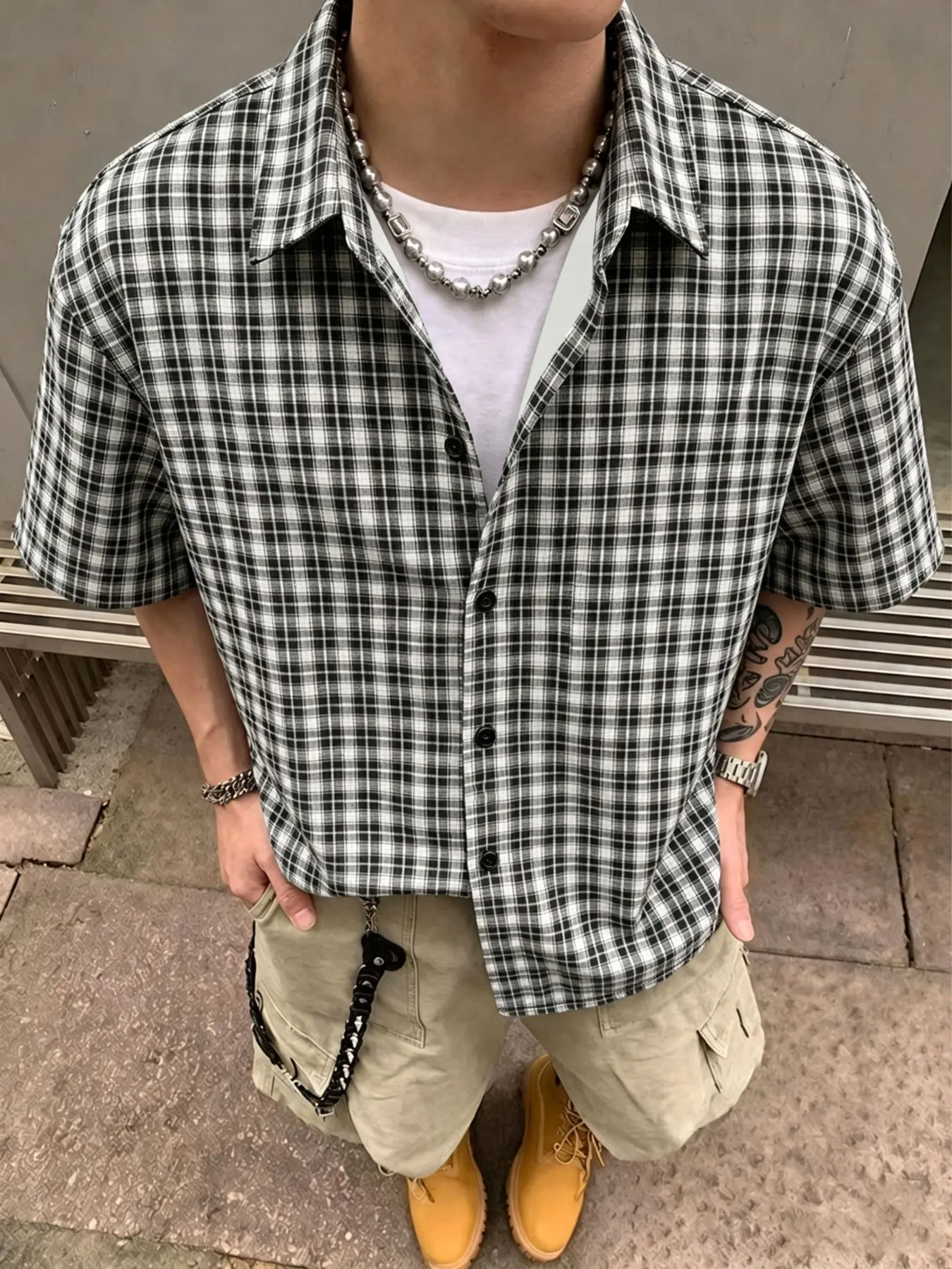 Men's Vintage Plaid Short Sleeve Shirt, Loose Casual Lapel Button Down Blouse, Unisex Design, Perfect for Everyday Wear