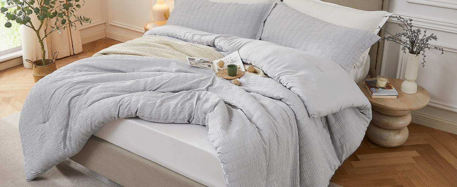 SkyBlue Twin/Twin XL Comforter Set - 2 Pieces Seersucker Lightweight Bedding Comforter Sets (1 Soft Comforter & 1 Pillowcase) - All Cozy Bed Sets for Men SkyBlue Twin/Twin XL Comforter Set - 2 Pieces Seersucker Lightweight Bedding Comforter Sets (1 Soft Comforter & 1 Pillowcase) - All Cozy Bed Sets for Men