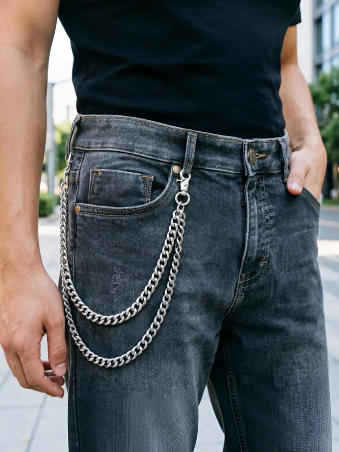 1 piece of punk-style metal belt chain, with multiple layers of chains and a cross-shaped pendant, for hip-hop style men and women as a decorative belt chain Waist chain accessory
