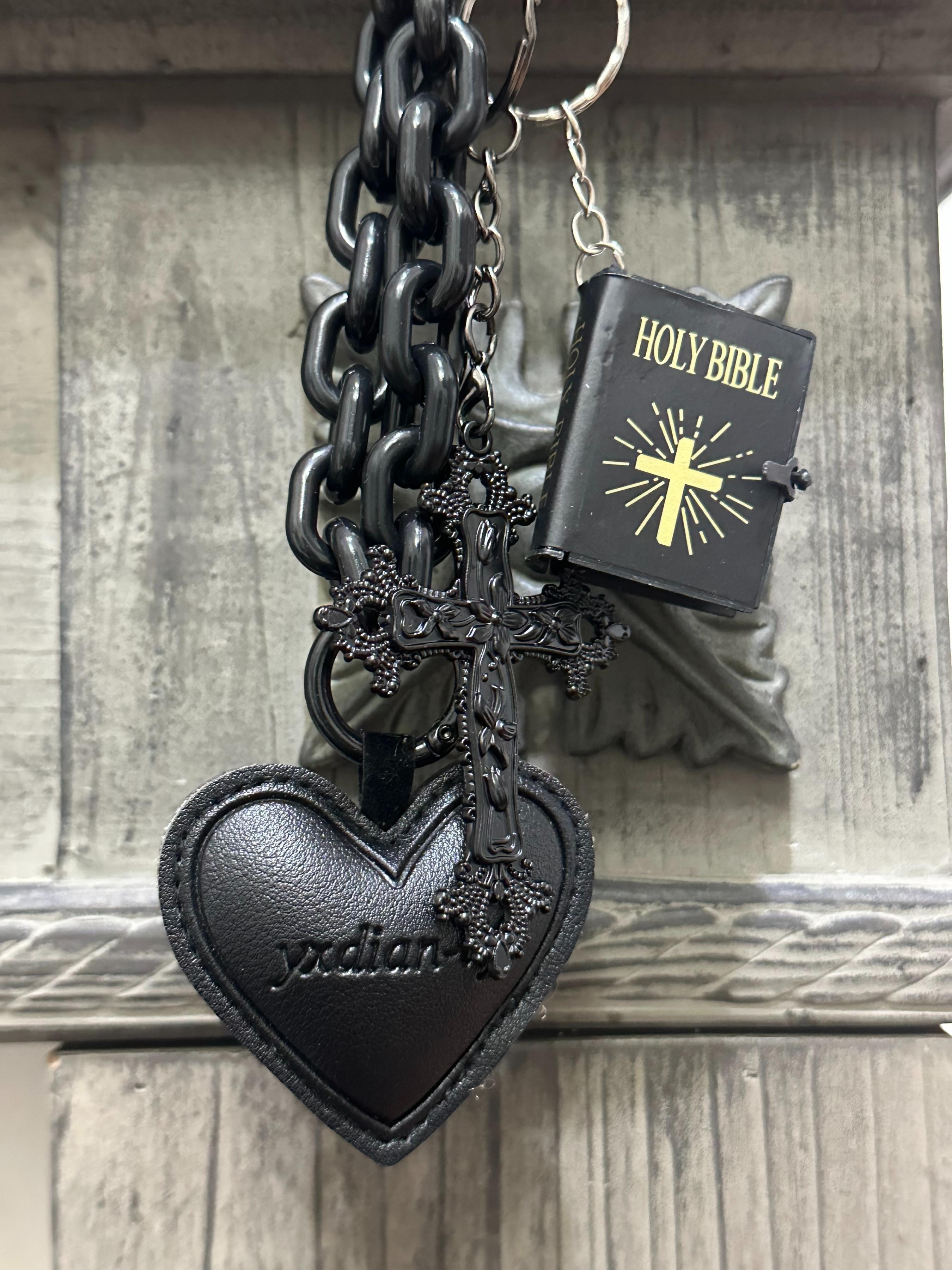 Gothic Style Bag Decoration, Fashionable Bag Keychain, Bag Charm for Women & Men, Trendy All-match & Exquisite Heavy Duty Keychain for Birthday Gift