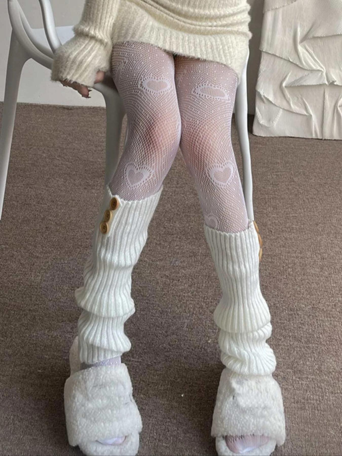 Women's Heart Pattern Hollow Out Tights, 1 Pair Fashion Casual Breathable Fit Sheer Fishnet Pantyhose for Daily Outdoor Wear, Lady Comfort Minimalist Basic Tights for Fall, Womenswear