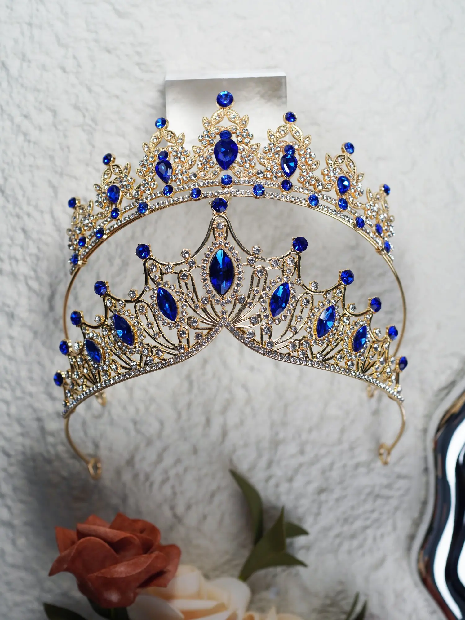 2 Pcs Elegant Crown Headband for Women, Birthday Party Performance, Costume Ball, Fashion Accessory Gift