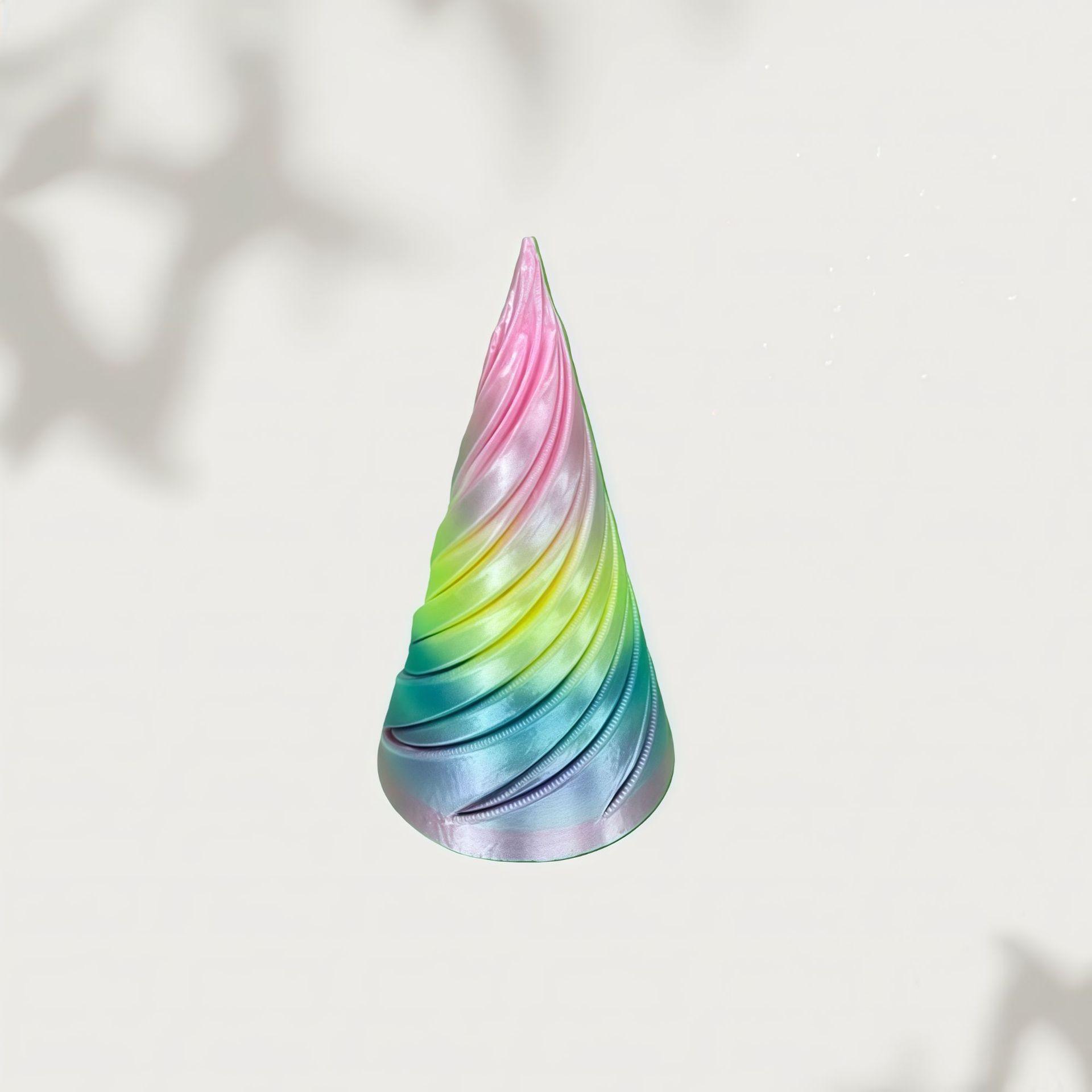 4pcs 6.6cm 3D Printed Stress Relief Cones, Trendy Colorful Rotating Toy, Adult Stress Reliever, Kids Educational Creative Toy, Office Desk Stress Relief Item