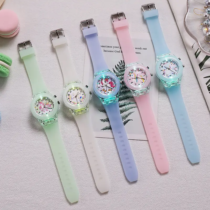 Unicorn Pattern Watch And Bracelet Combo For Girls, Soft Silicone Analog Quartz Timepiece Set With Stable Movement As Practical Daily Birthday Present