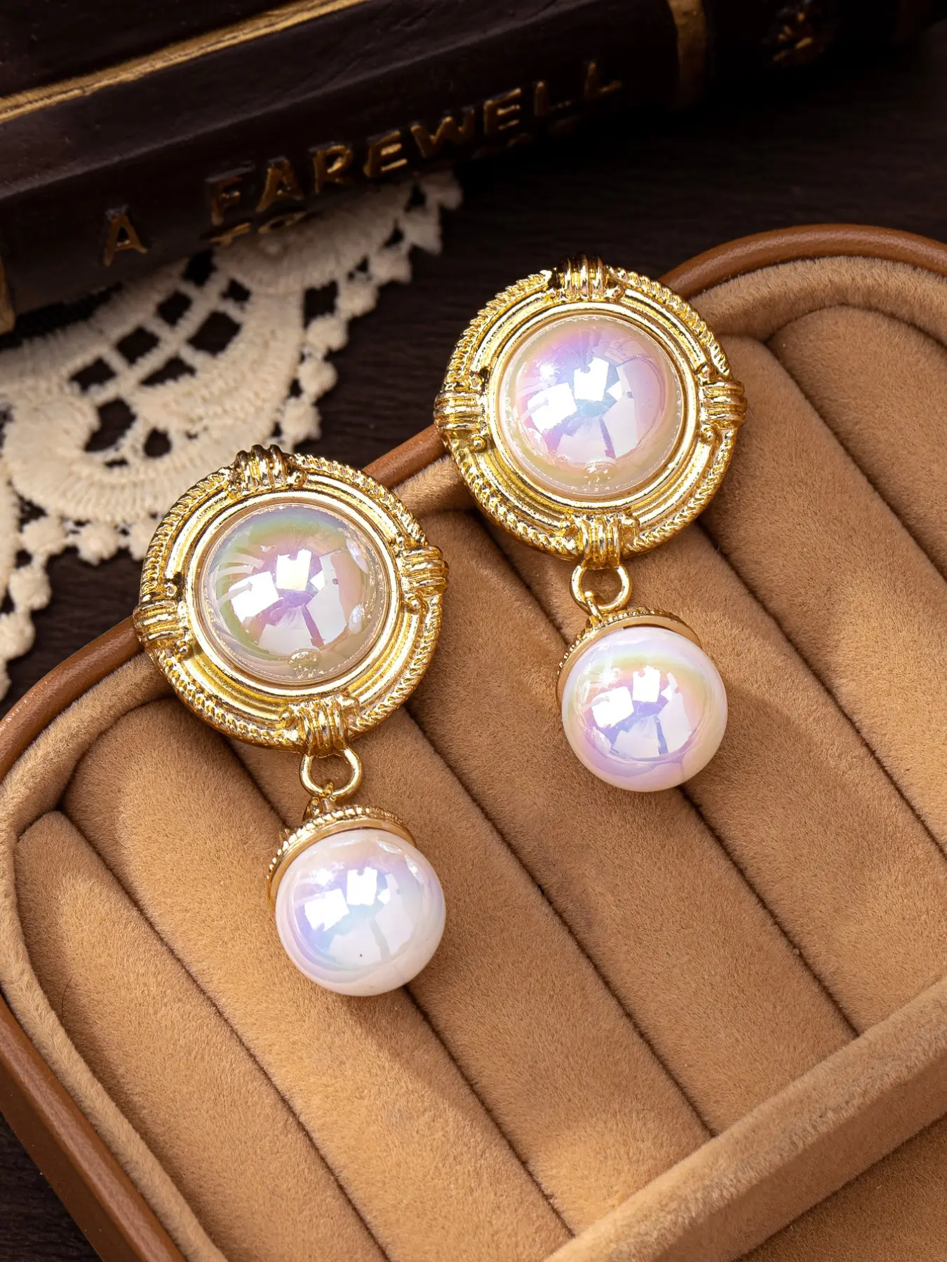 Elegant Pearl Beaded Bow Fringe Earrings, Pearl Bowknot Decorated, Vintage Style Butterfly Studs, All-Season Fashion Jewelry, Unique Retro Design for Women