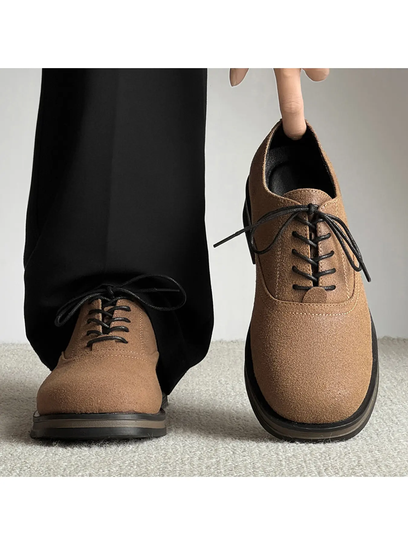 Men's Vintage Suede Oxford Shoes, Lace Up Low Heel Casual Dress Shoes, Retro Matte Suede Footwear for Daily Outdoor, Business Style Footwear