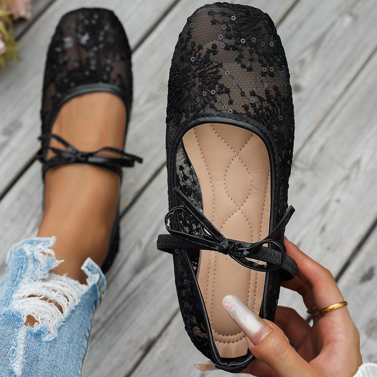 Women's Casual Square Toe Flat Shoes Comfortable Lightweight Everyday Slip On Walking Footwear with Soft Lining Non Slip Sole for Women Ladies Work Office Travel Outfits