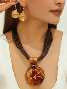 Amber Resin Pendant Necklace Set with Spiral Earrings, Vintage Ethnic Style, Bold Accessories for Women, Party & Casual Wear
