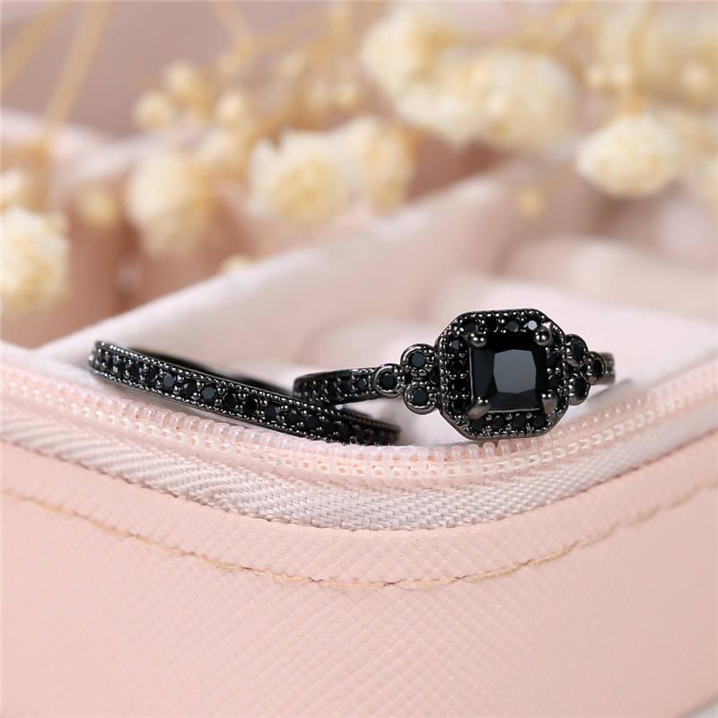 2-Piece Dazzling Stone Ring Set | Stackable Rings with High-End Feel – Simple, Stylish, Sparkly Everyday Jewelry for Women 💎✨