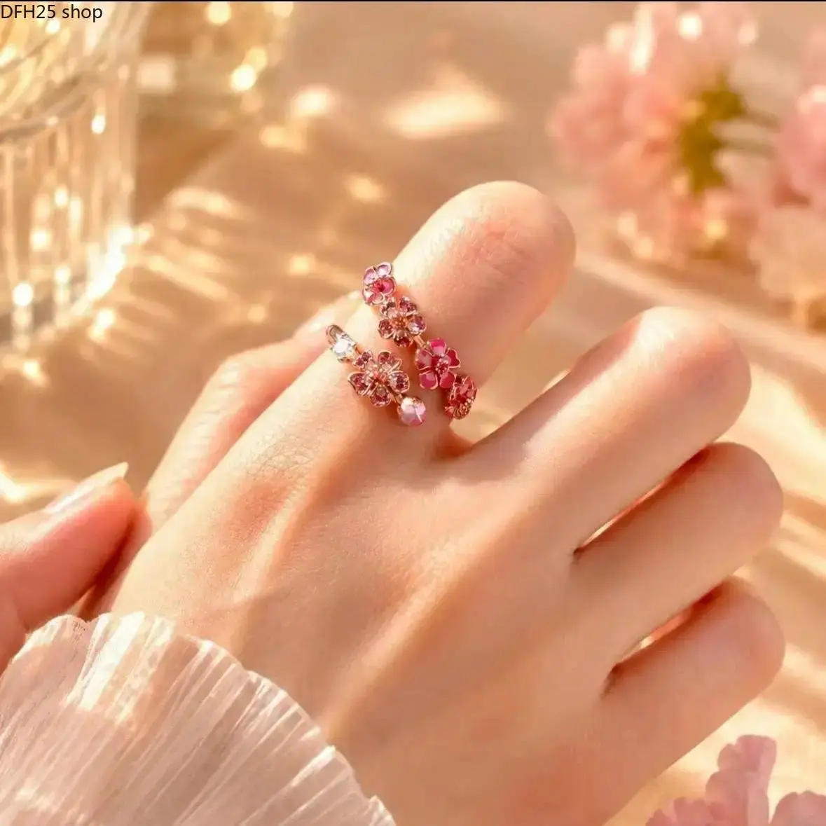 Rose Gold Peach Blossom Ring for Women Elegant Floral Design Jewelry Fashion Adjustable Band Minimalist Daily Wear Accessory Romantic Gift Beautiful Rings