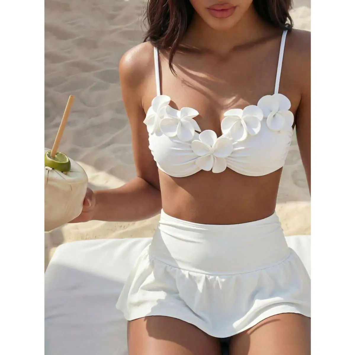 tie,side,swim panty,swimsuits,strapless,triangle,top,Bohemian,Silk,design,adjustable,wide,shoulder strap,2pcs/Set/New Solid White Bandeau 3D Floral Wire-Free Sleeveless Beach Skort Women's Holiday Beach Outfit Swimsuit Bikini Set,Double,sport,crisscross,g