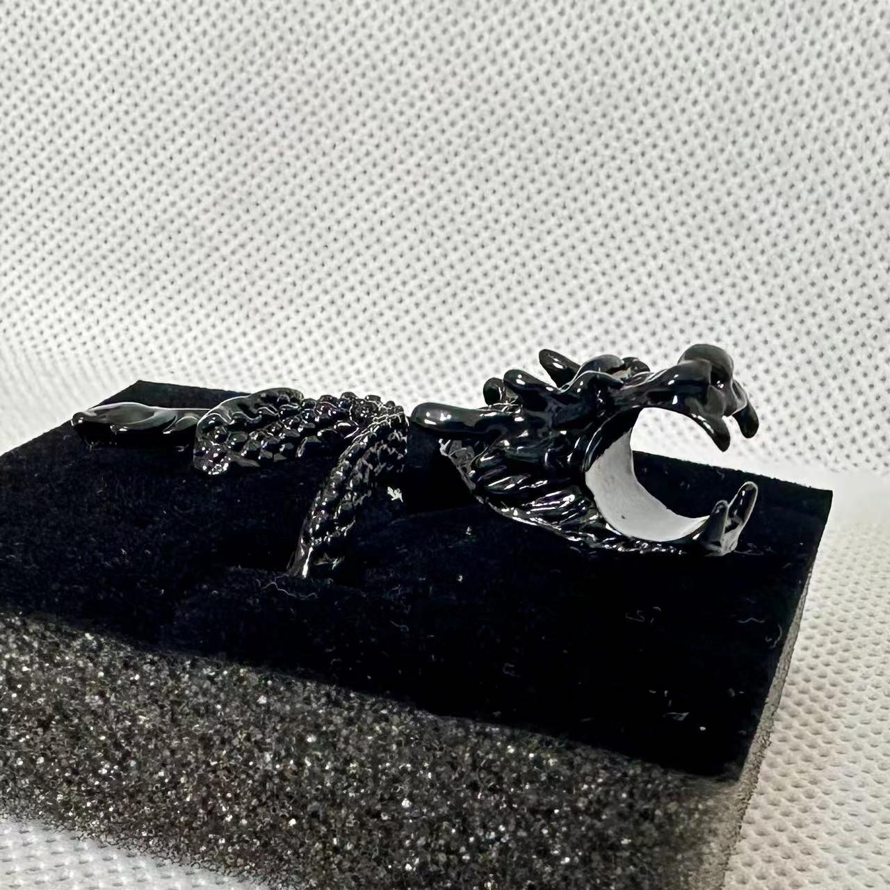 Dragon Shaped Ring Cigarette Holder Trendy Accessory Gift For Smokers