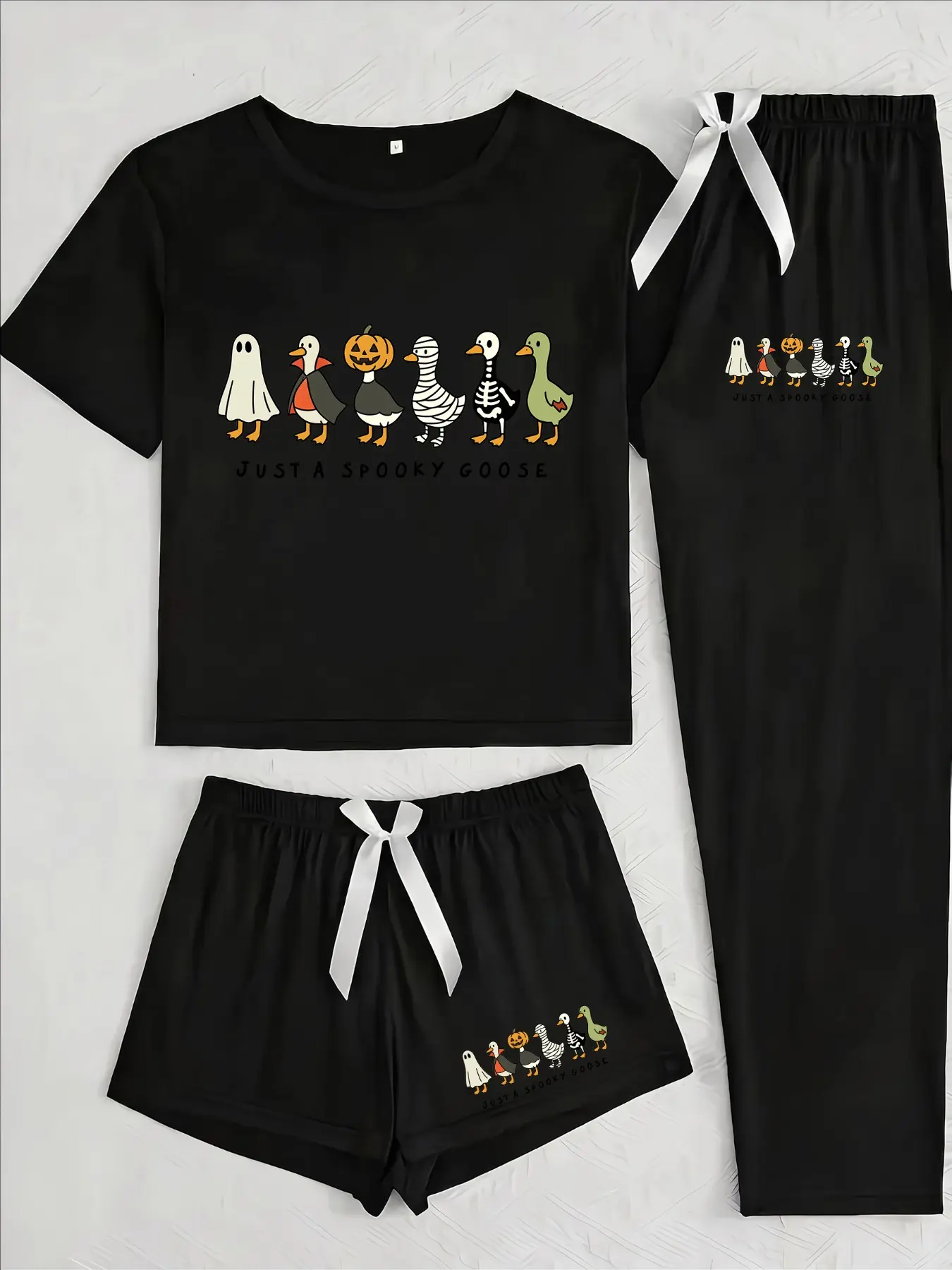 Three-Piece Pajama Set for Women, Halloween Cartoon Duck Print, Loose-Fitting Casual Sleepwear, All Seasons Comfortable Nightwear