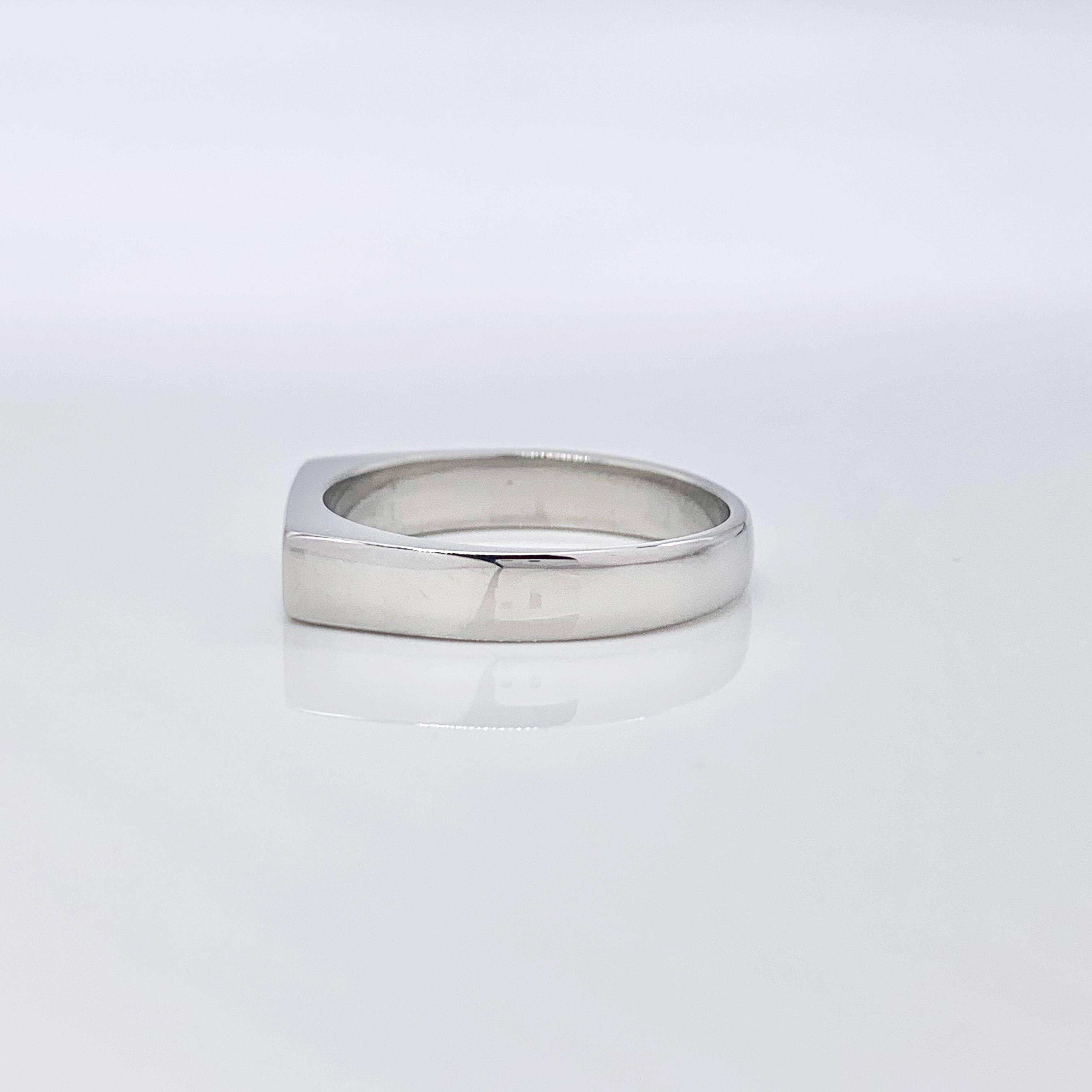 Rectangle signet ring, Silver Signet Ring, Gold Signet Ring, Geometric Minimalist Ring for men and women, Polished Mirror Finish pinky ring