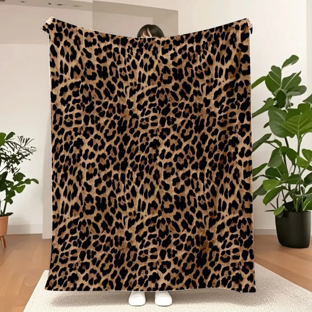 Luxurious Leopard Print Flannel Blanket - Soft Cozy Hypoallergenic Fleece Throw Blanket, Warm Lightweight All Season Blanket for Sofa Bed Office Outdoor Use, Animal Print Home Decor Blanket for Adults Kids