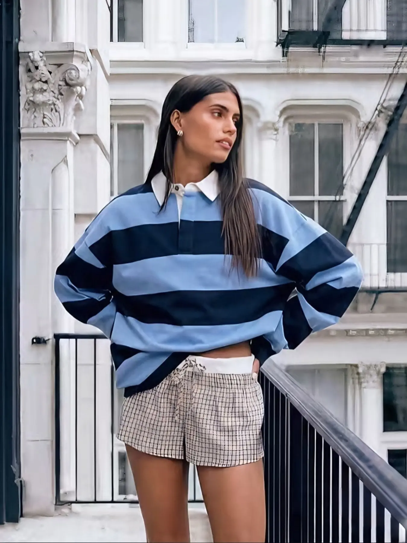 Casual Striped Round Neck Slim Fit Long Sleeve T-Shirt, Light Blue and Dark Blue, Perfect for Summer Outdoors, New Year Parties, Spring Fashion
