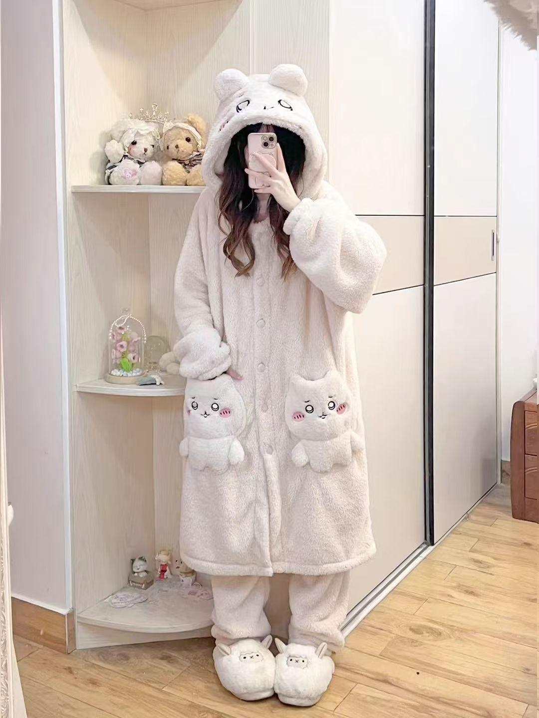Anime chiikawa winter plush thick pajamas cartoon cute warm usag pajamas chiikawa coral fleece nightgown women's home suit set