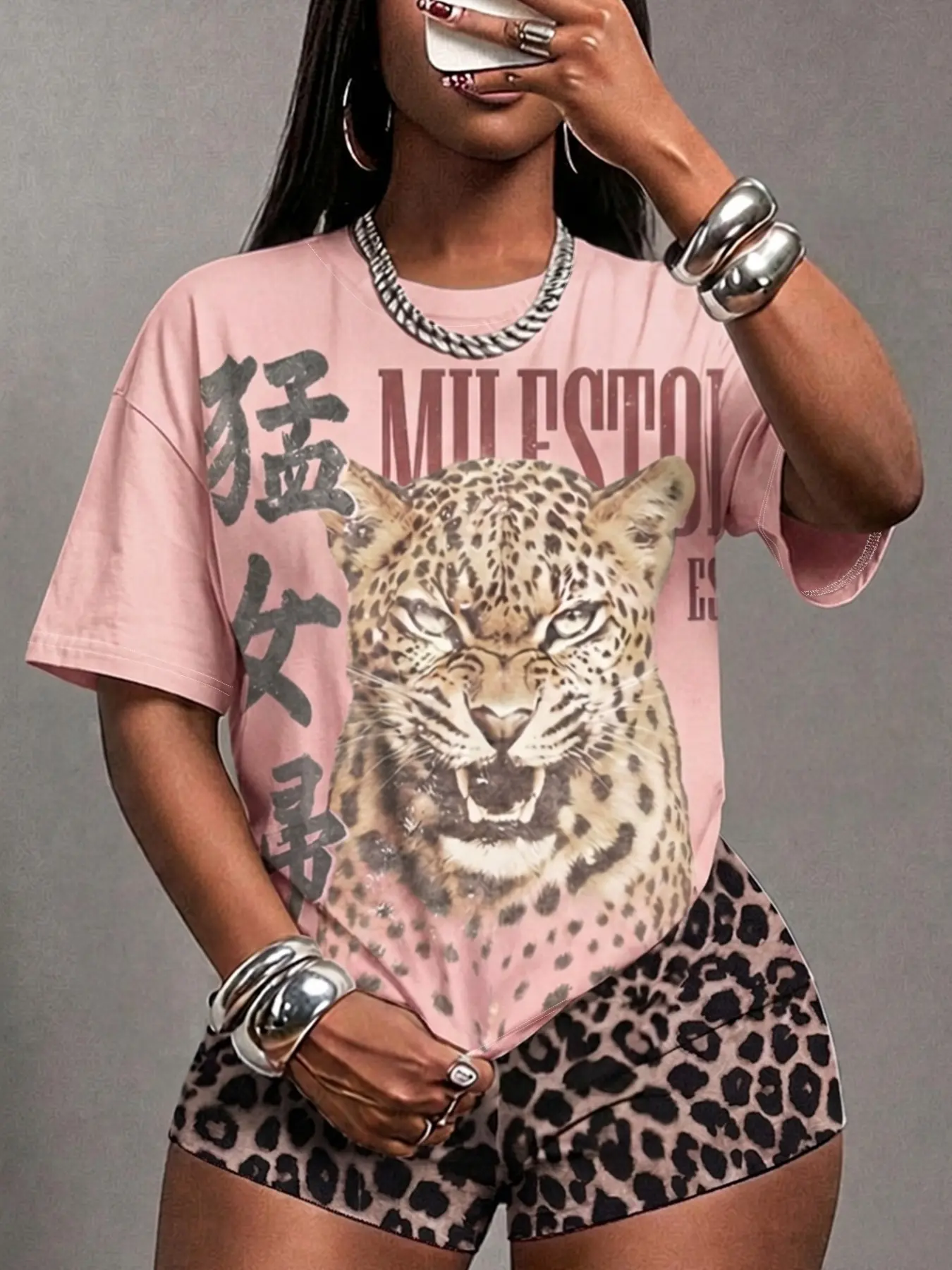 Y2K Leopard Print Oversized Women T-Shirt, Vintage Washed Letter Design, Casual Loose-Fit Round Neck Tee, Unique Personality Print