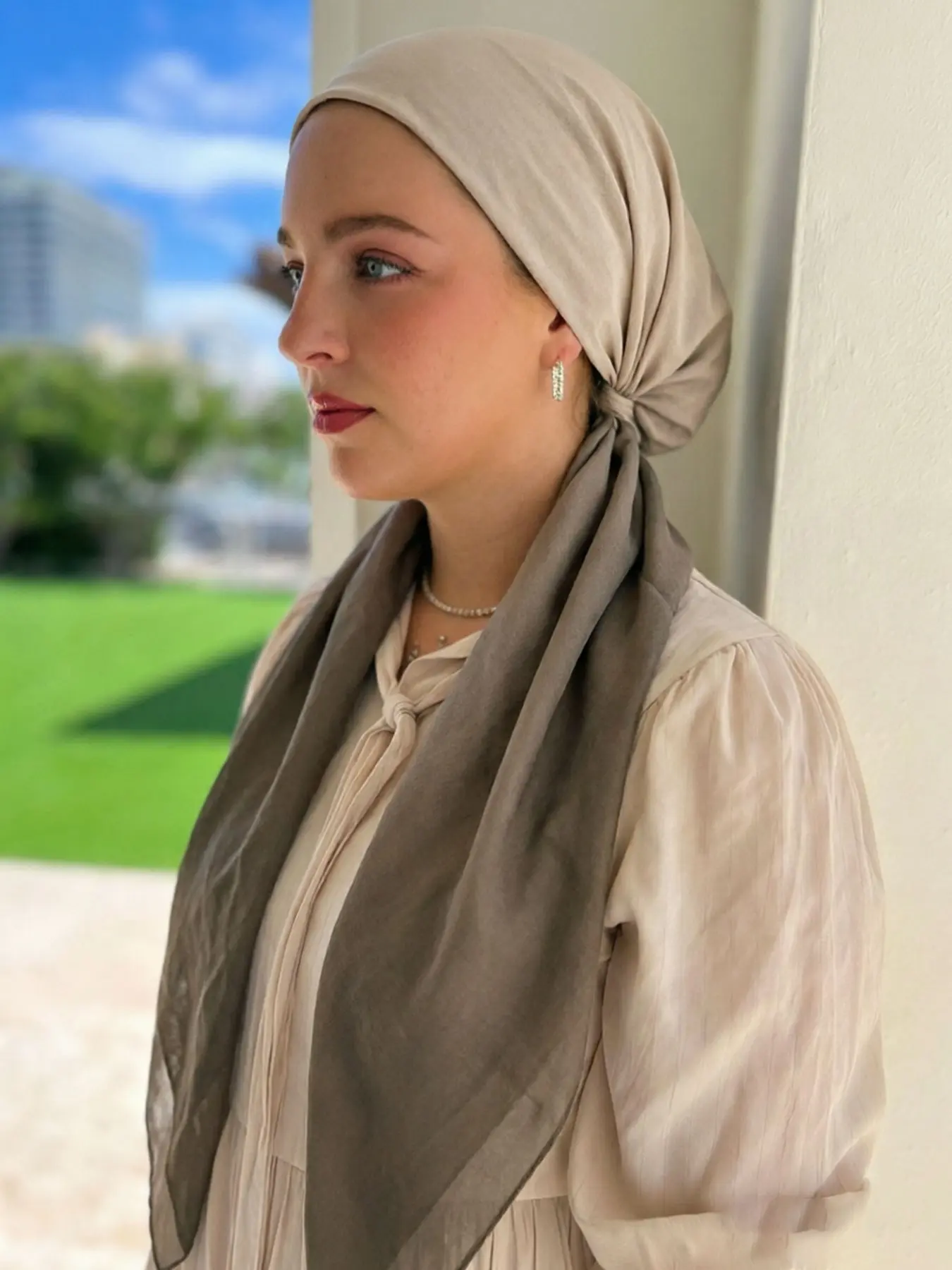 Gradient Color Hijab, Lightweight Loose Wrap Hijab, Elegant Fashion Accessory, Summer Essential Muslim Clothing, Versatile Muslim Wear, Head Scarfs