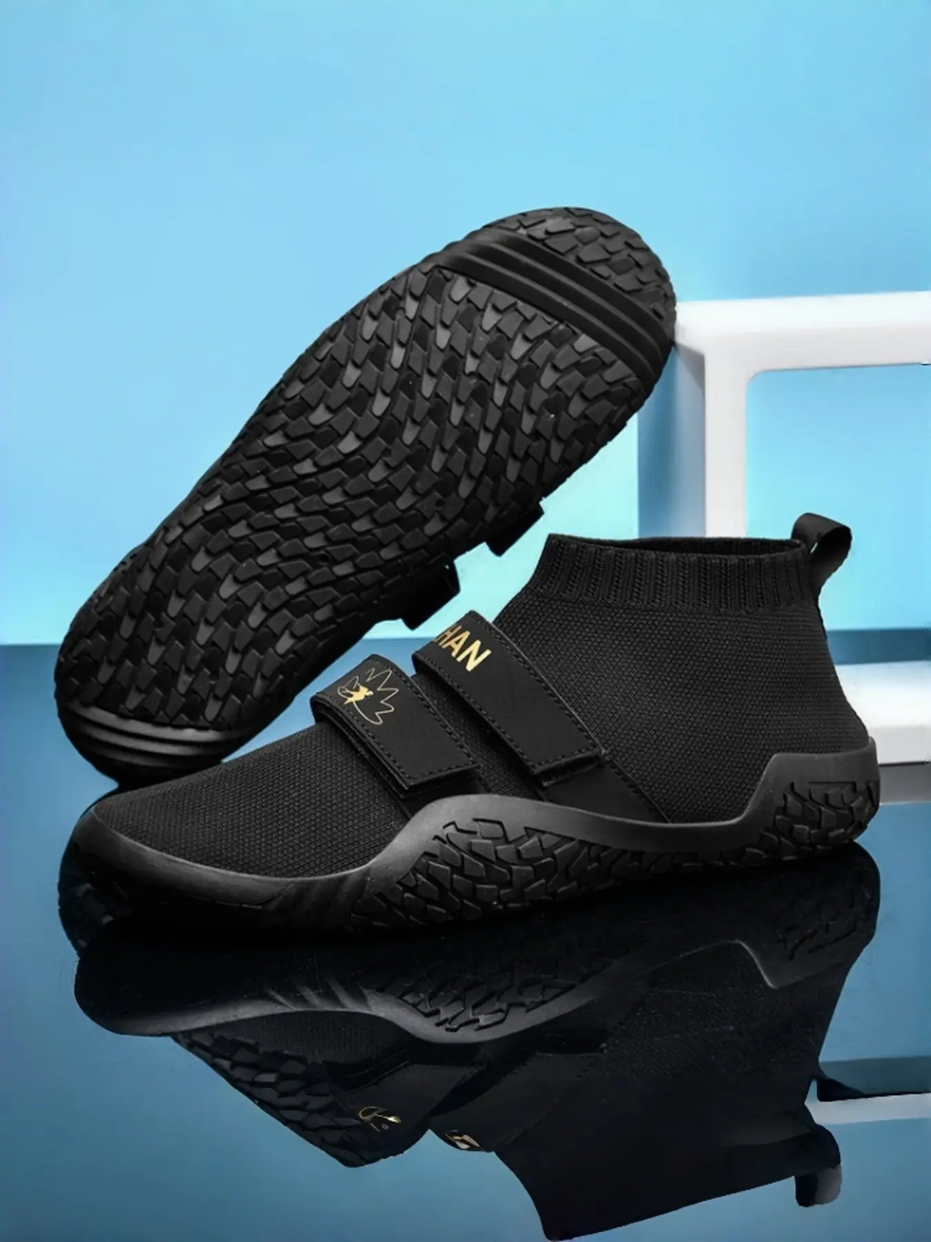Unisex Indoor Fitness Shoes, Soft Sole, Ideal for Squats, Deadlifts, Jump Rope, Flat Cross-Training Shoes, Comfortable and Durable, Gym Training Shoes