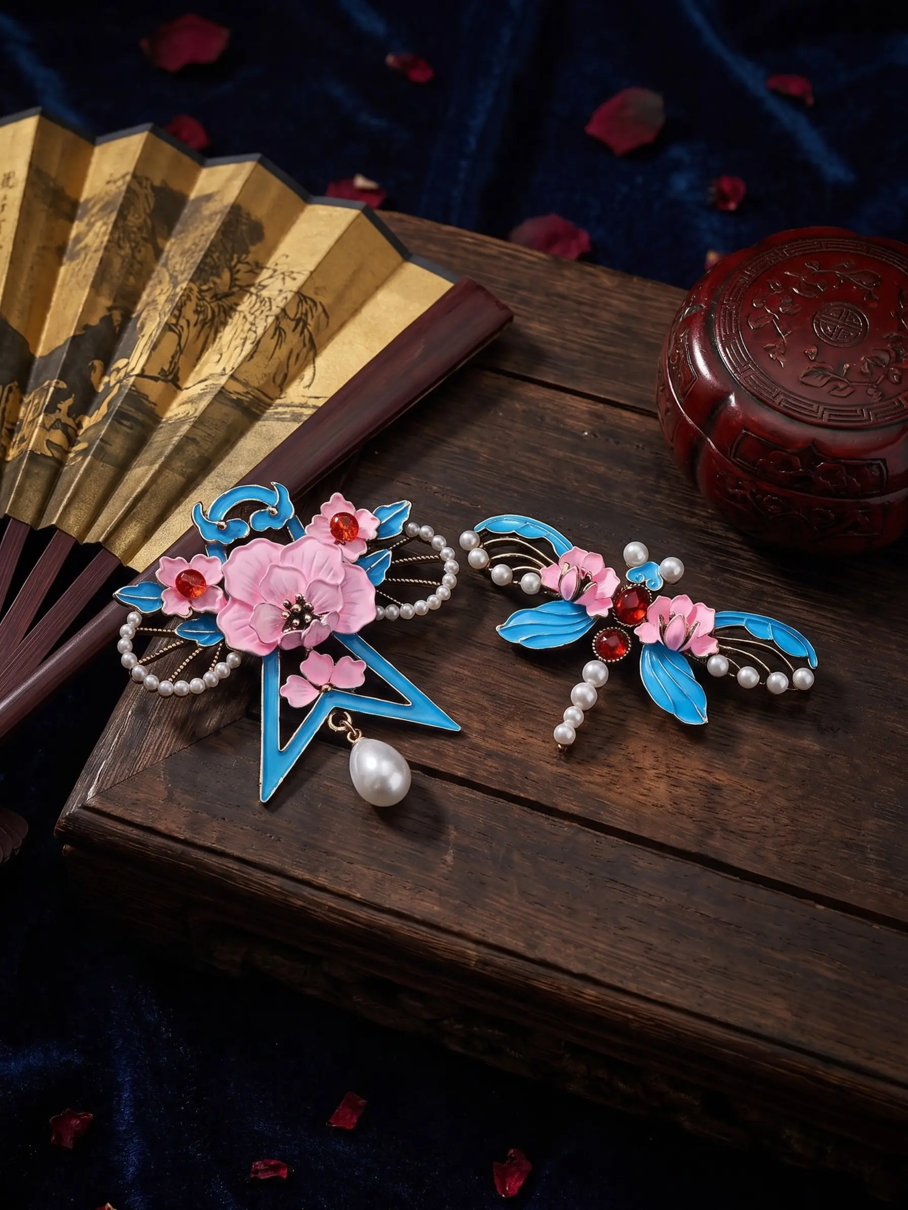 Vintage Peony Brooch, 2 Styles (Kite Shape & Dragonfly Shape) Thin Paint Coating Lapel Pin with Faux Pearl & Red Crystal Inlay, Traditional Oriental Accessory for Hanfu Cheongsam, Elegant Retro Floral Decor Gift