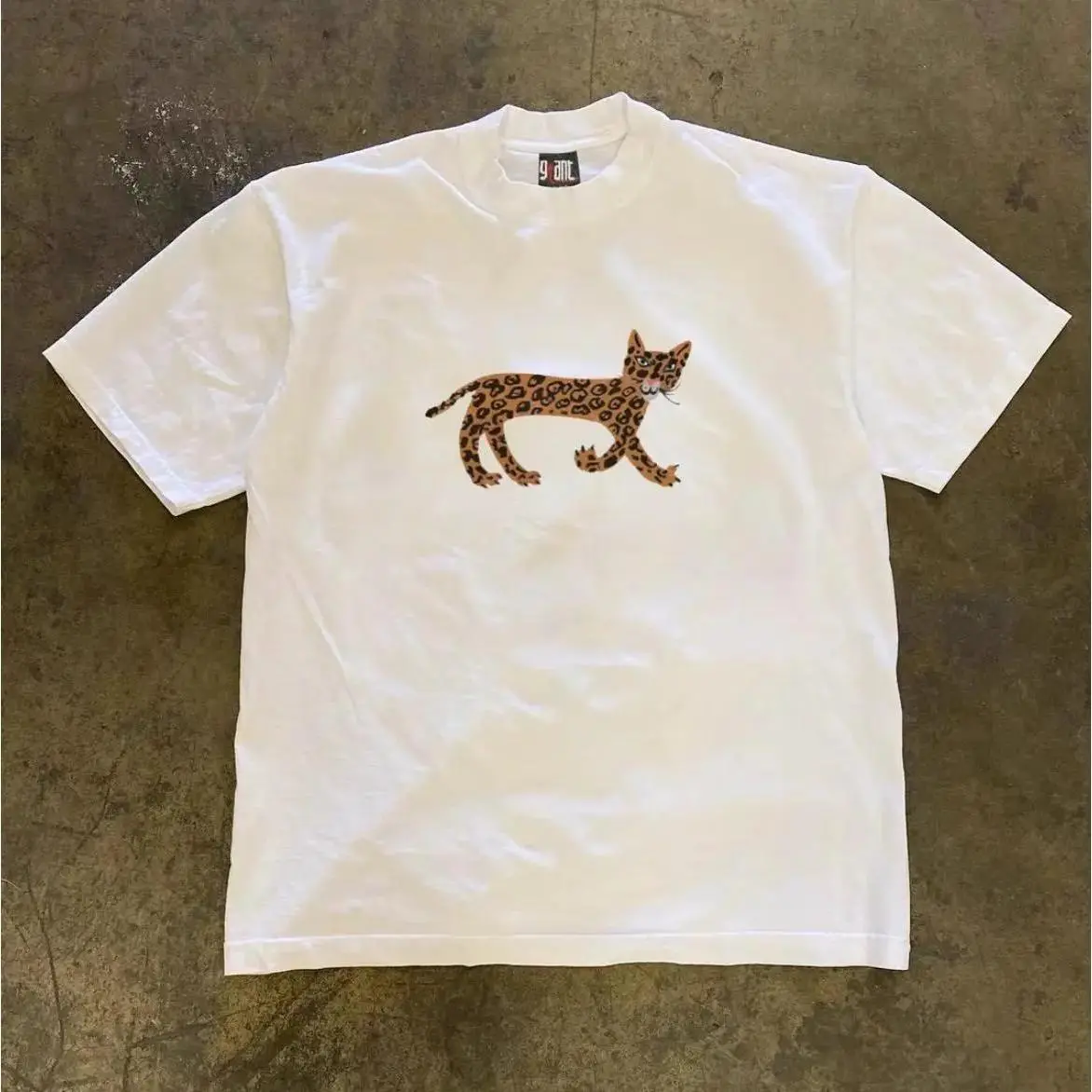 Leopard Graphic High Street T-Shirt |   Unisex |   100% Cotton |   Soft & Comfortable Oversized Tee