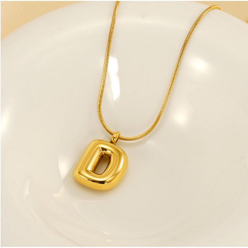VEVE Bubble 26 English Letters Glossy Pendant Necklace Niche Versatile Gold-plated Titanium Steel Necklace Jewelry