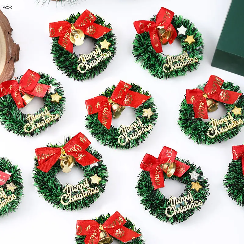 Mini Christmas Wreath Ornaments Pack (6/10/20Pcs) - 6.3cm Lightweight Plastic Small Artificial Xmas Wreath with Bow, Bell, Star, Gift Table Decor for Cabinet, Dollhouse Christmas Decoration Accessories