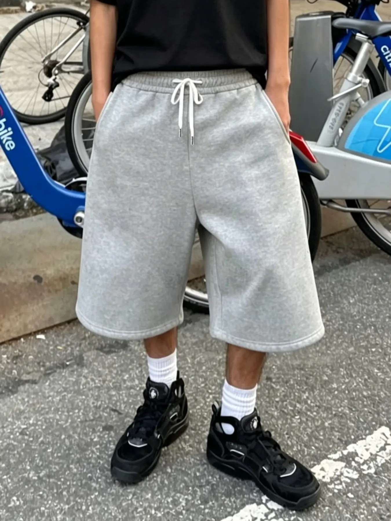 Solid Color Plain Casual Baggy Three-Quarter Pants, Comfortable Stretch Fabric, Streetwear Style, Unisex, Five Sizes Available, Man