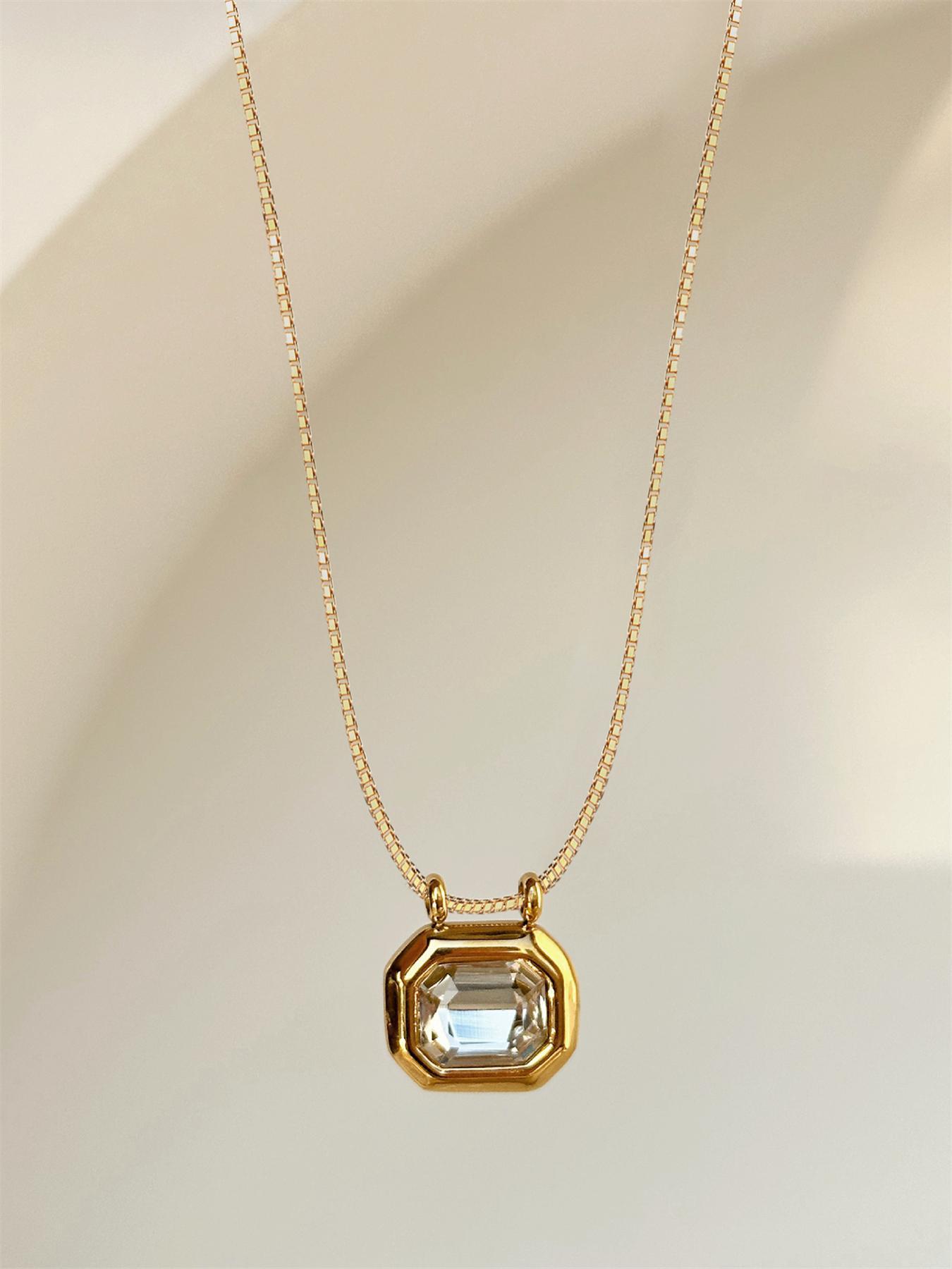 Women's Elegant Artificial Zircon Decor Geometric Pendant Necklace, Exquisite Trendy Pendant Necklace, Chic Jewelry As Gift for Girlfriend, Cubic Zirconia Pendant