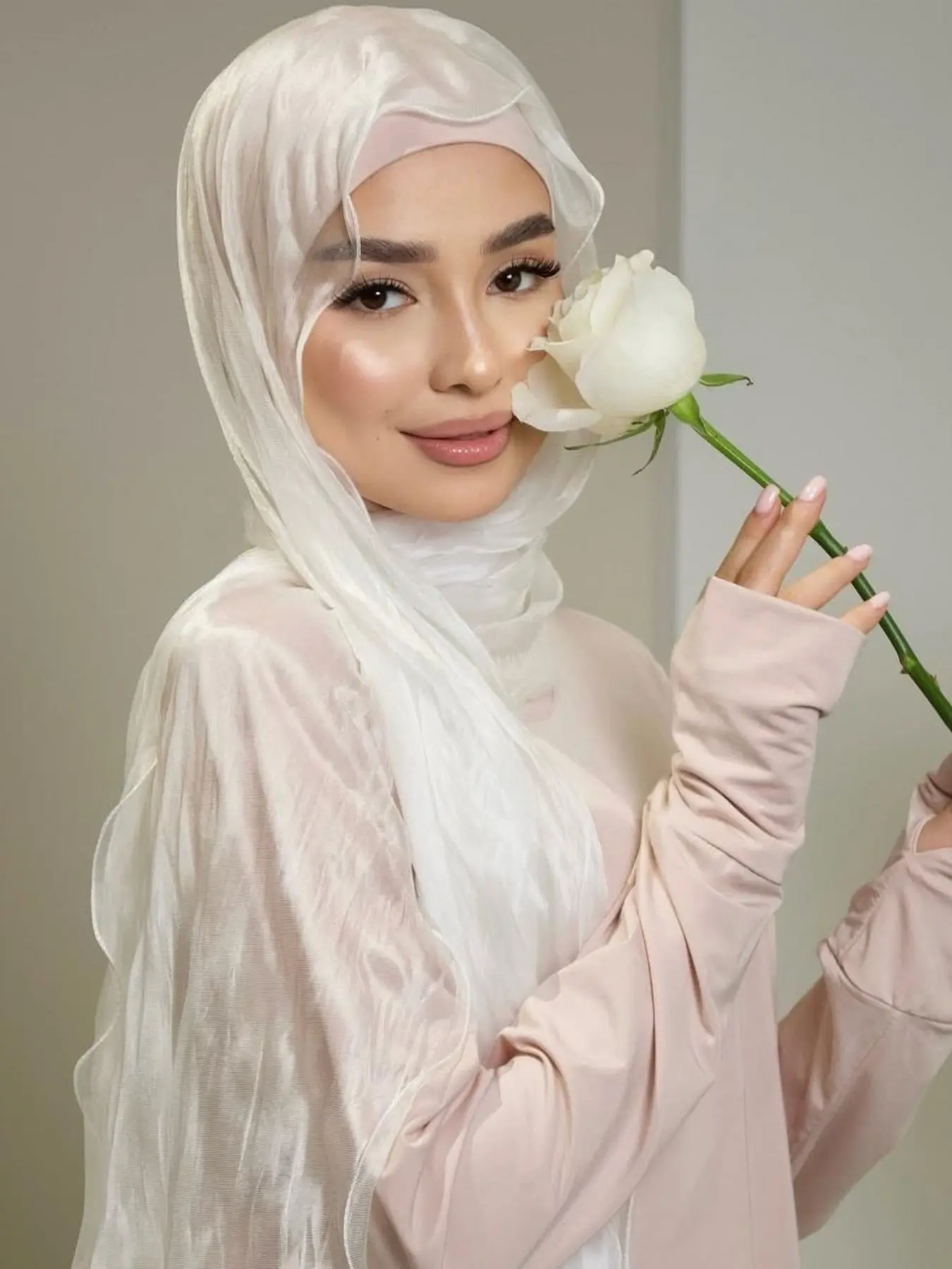 Shiny Crinkle Chiffon Hijab for Muslim Women, Soft Ruffle Edge, Lightweight Long Headscarf Shawl, Ideal for Wedding, Daily, Party