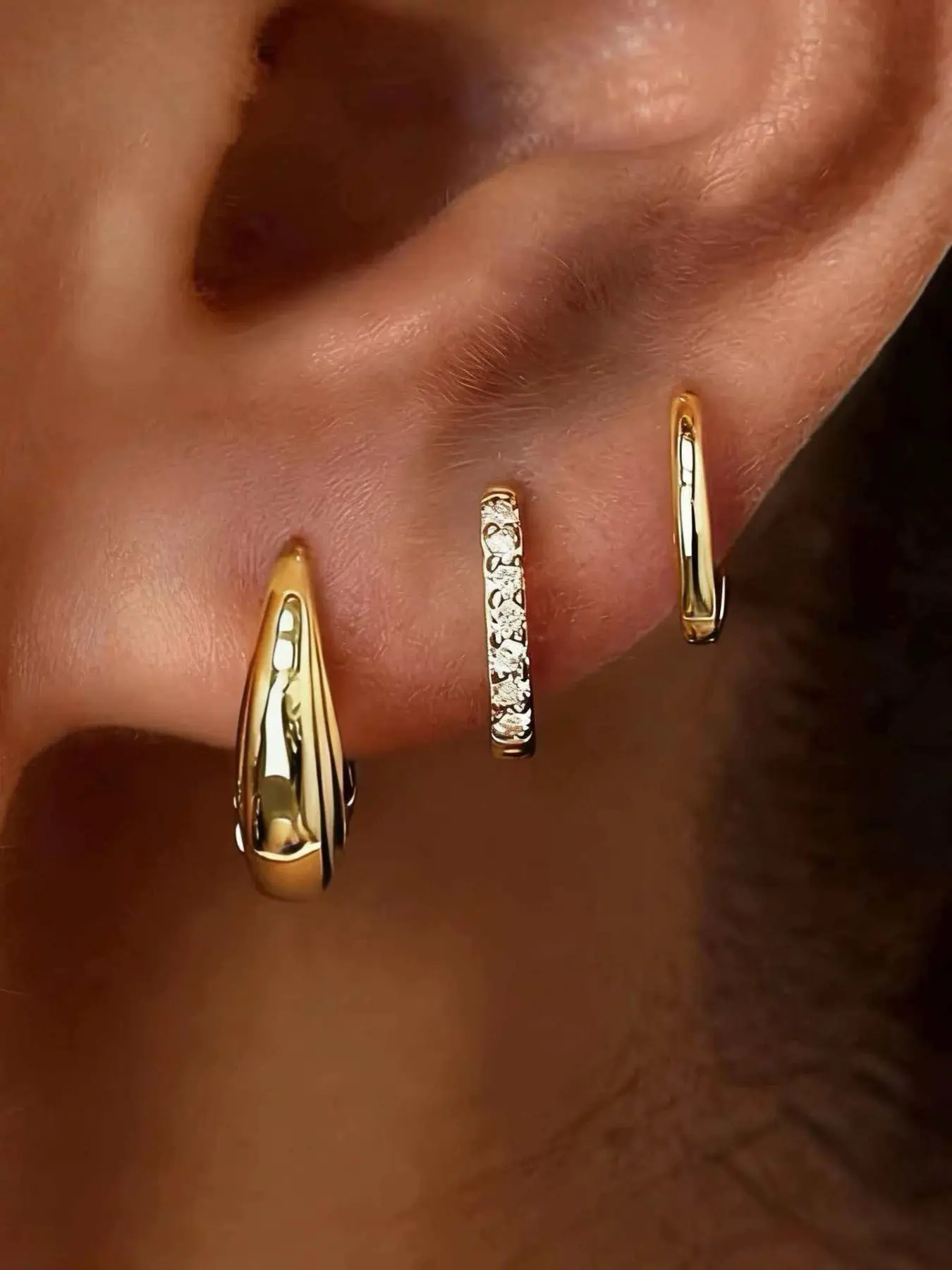 3Pcs Stackable Gold Huggie Hoop Earrings Set, Chunky Teardrop & Diamond Cuff Hoops, Waterproof Hypoallergenic Multi Piercing Jewelry For Women 2026 Trend