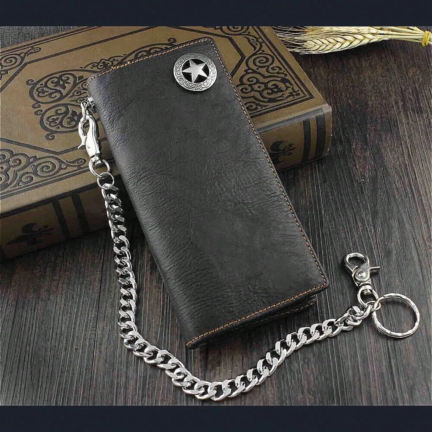 Biker Rock Star Concho Mens Card Money Leahter Wallet W/ Chain Biker Rock Star Concho Mens Card Money Leahter Wallet W/ Chain