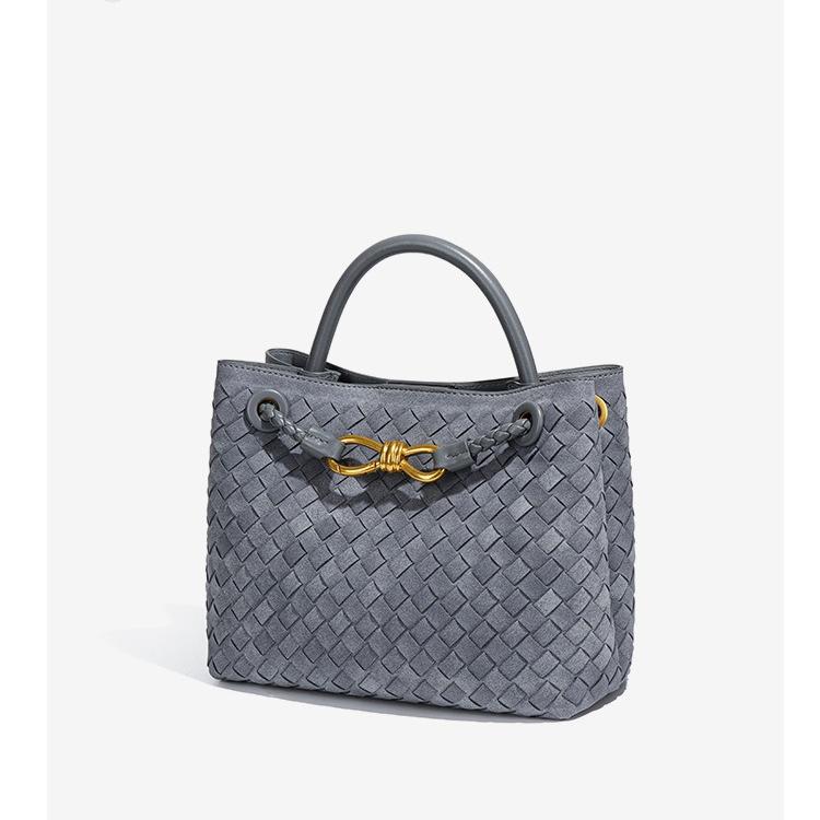 Women's Retro Matte Hand-woven Bag 2025 New Fashion Commuter Shoulder Messenger Bag