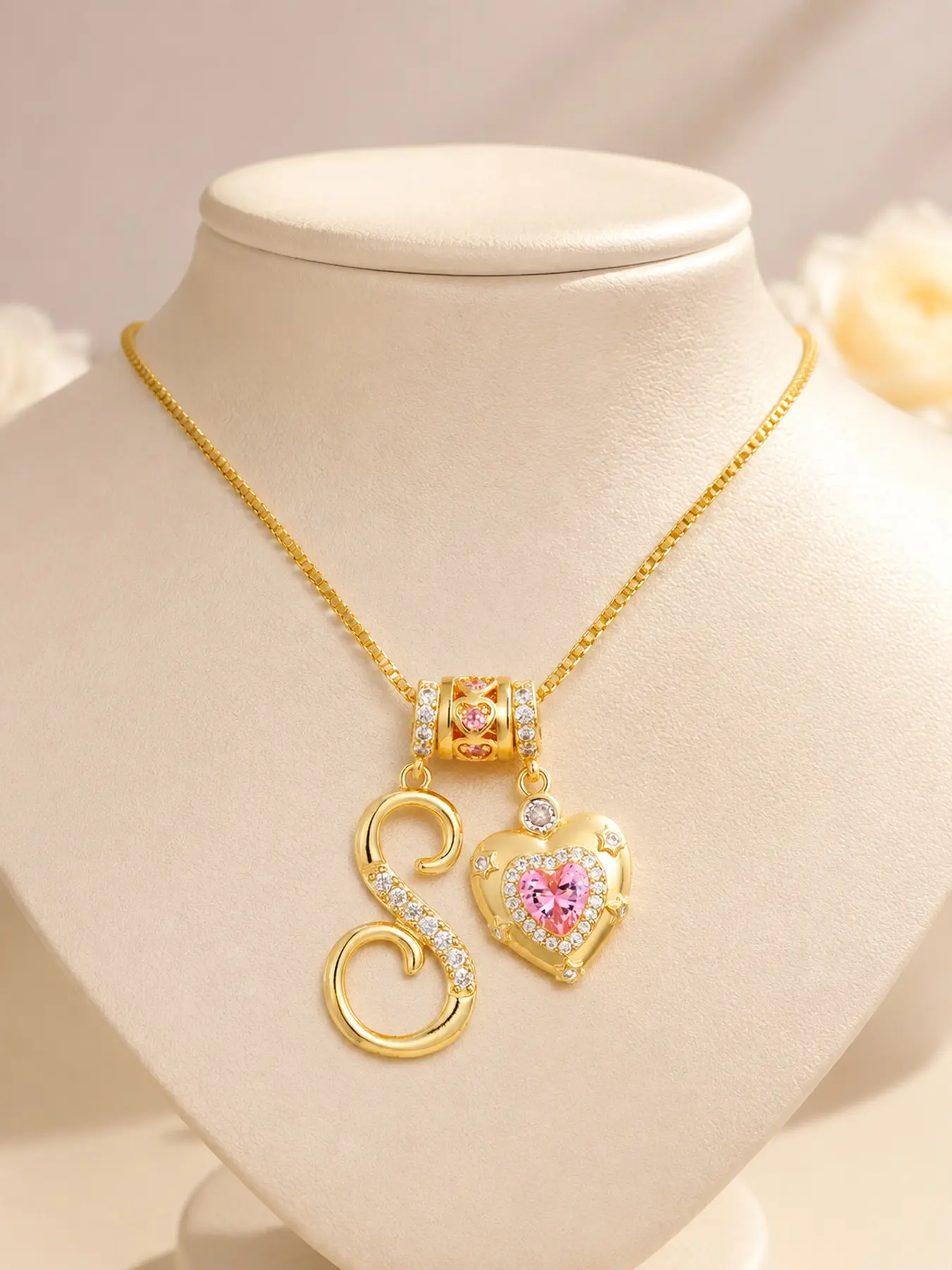 Personalized Initial Necklace for Women, A-Z Letter Pendant with Heart Charm, Dainty Gold Necklace Jewelry, Meaningful Gift for Girlfriend Mom Sister