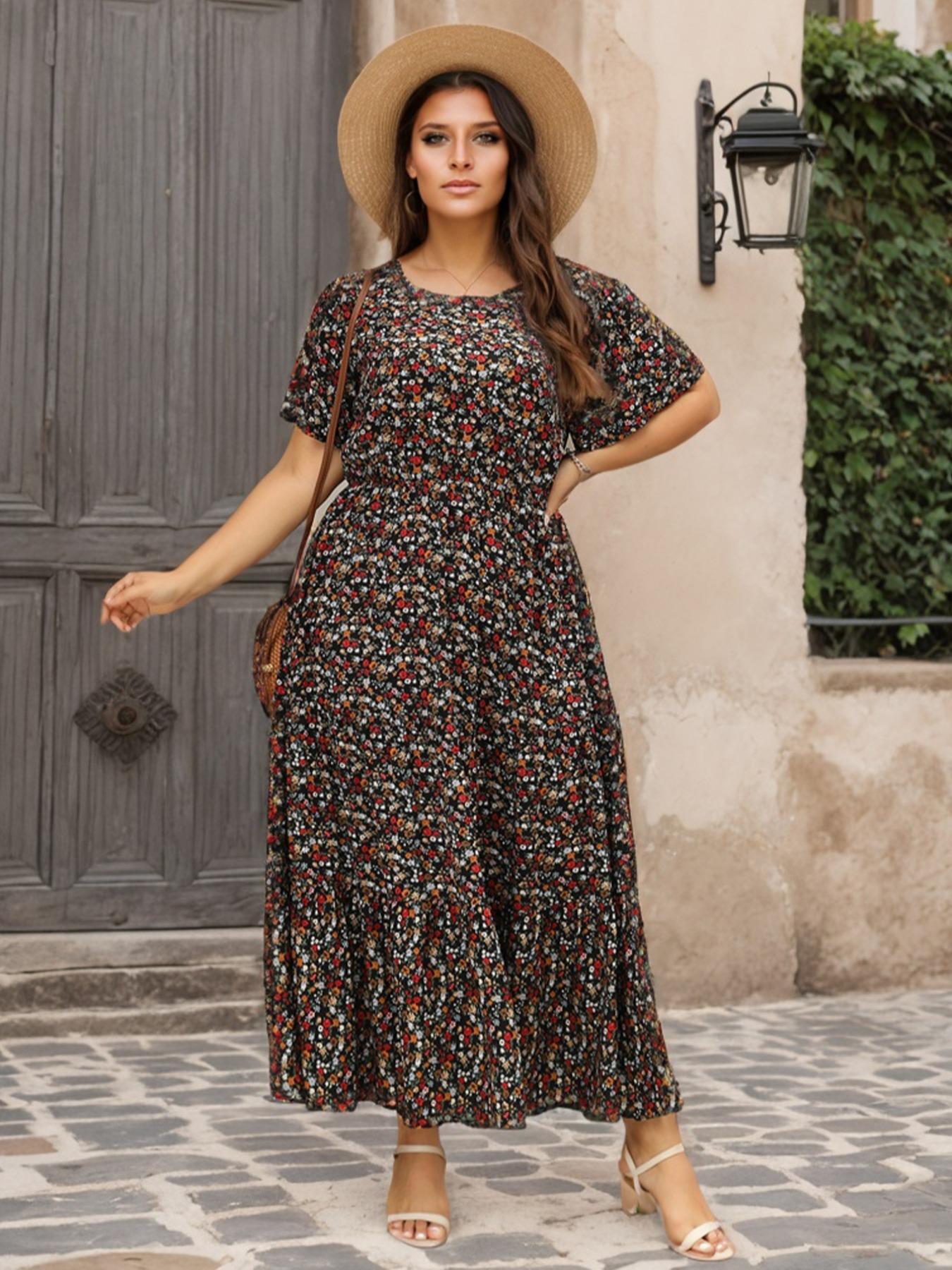 [Plus Size] Ditsy Floral Print Round Neck Dress, Boho Bohemian Style Casual Short Sleeve Long Dress for Daily Holiday Vacation Wear, Women's Clothes for Spring & Fall