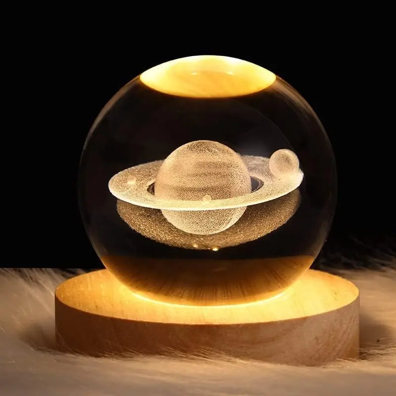 3D Saturn Crystal Ball, Glass Sphere with Wooden Base, Fantasy Decor Planet Globe Lamp, Space Gift for Kids, Ideal for Birthday, Christmas & Astronomy Lovers, Decorative Atmosphere Light, Decorative Lights (Saturn)