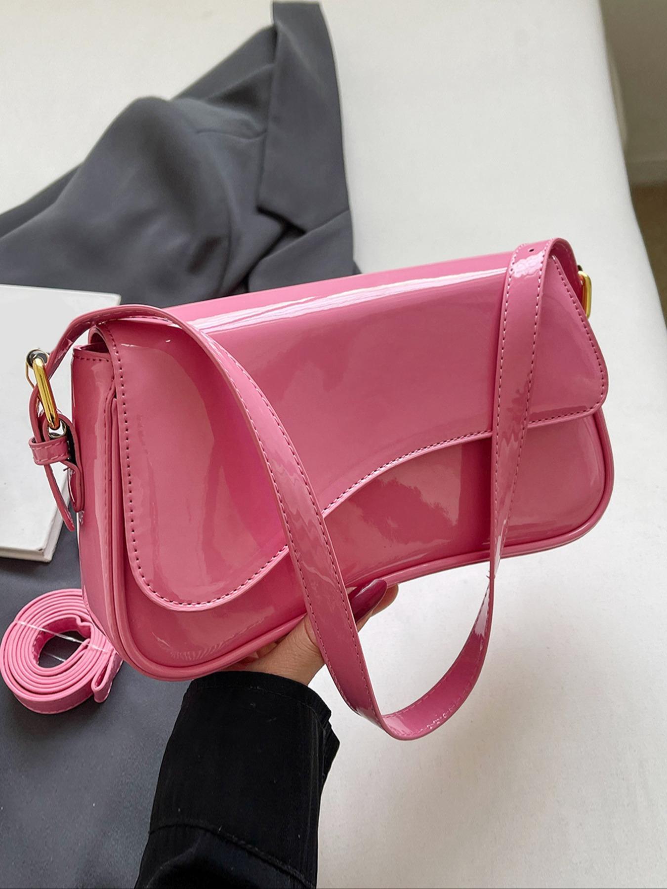 26 Spring/Summer Women's Saddle Bag, Daily Shoulder Bag and Crossbody Bag, Classic Shoulder Bag, Elegant Magnetic Sealed Saddle Bag, Suitable for Daily Use, Party Attendance