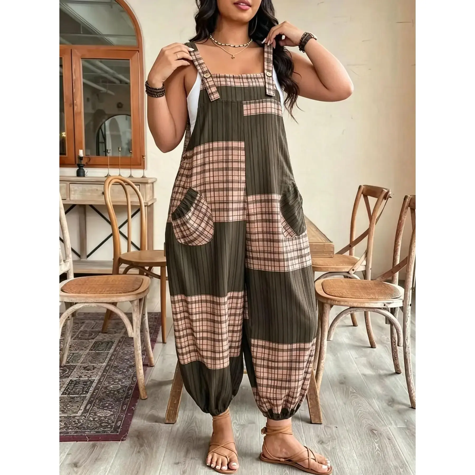 Plus size women's fashionable versatile color-block plaid sleeveless double-pocket cuffed Loose overalls with pockets, Womenswear, suitable for summer, daily commuting, casual wear, vacation
