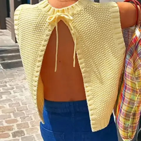 Women's Solid Split Tie Back Sweater Vest Fit, Casual Round Neck Sleeveless Knit Knitting Top for Spring & Fall, Fashion Aesthetic Women's Knitwear Womenswear for Daily Wear Plain Sweater Vest