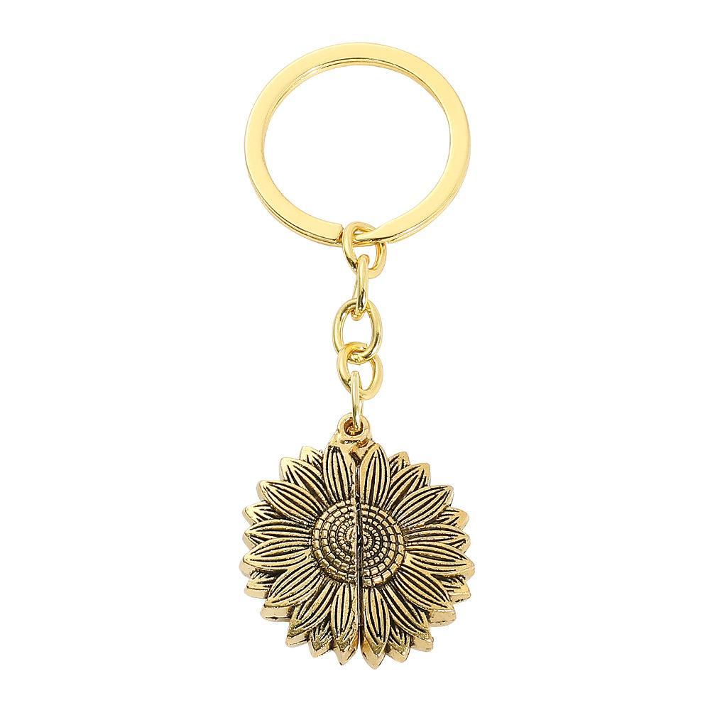 Vintage Sunflower Keychain – Retro Sunflower Pendant Bag Charm, DIY Letter Key Ring Accessory for Women