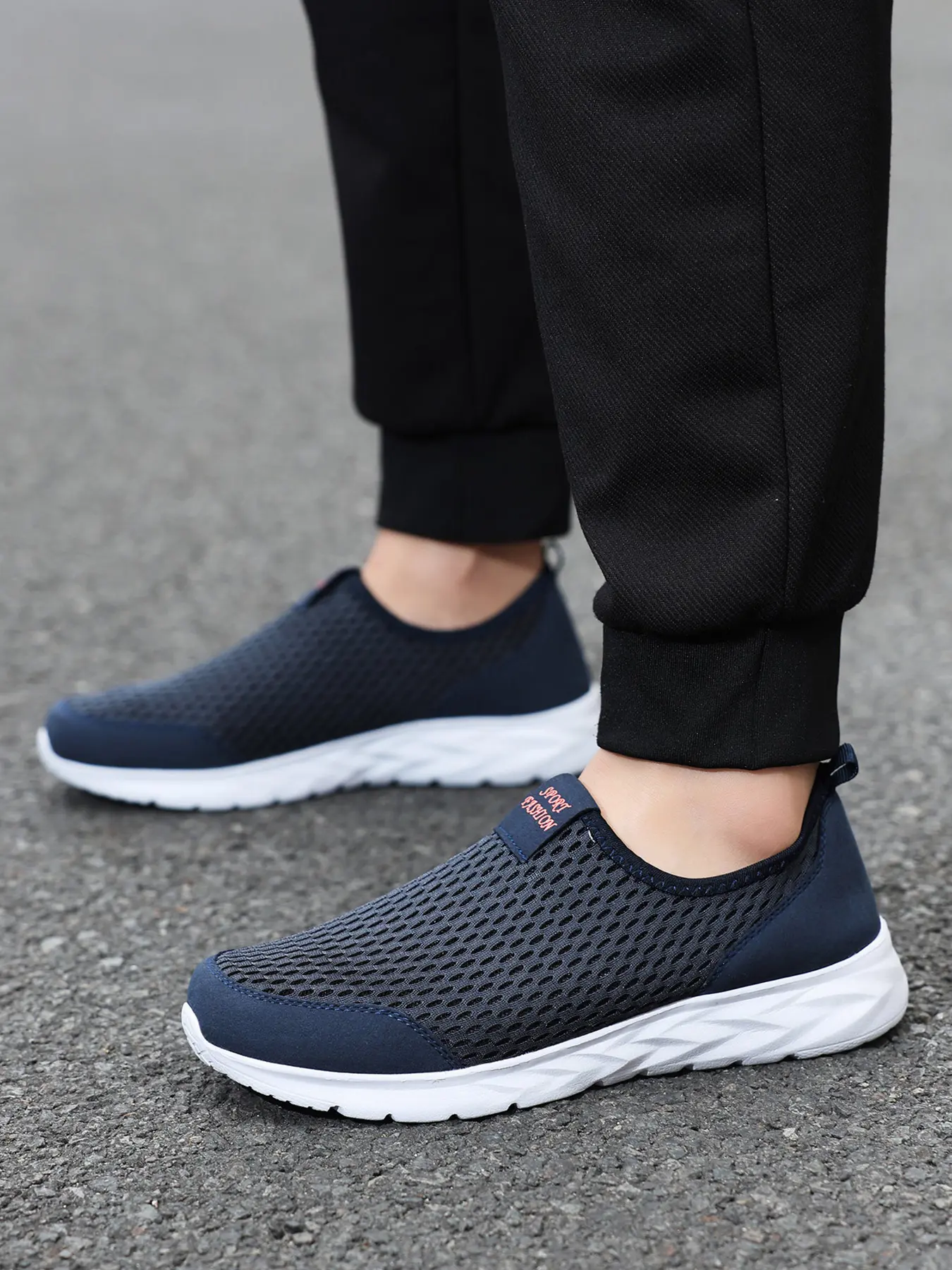 Couple Mesh Breathable Casual Shoes, Unisex Soft Comfort Shock Absorption, Anti-Slip Durable Sole, Ideal for Daily Commute Shopping Walking