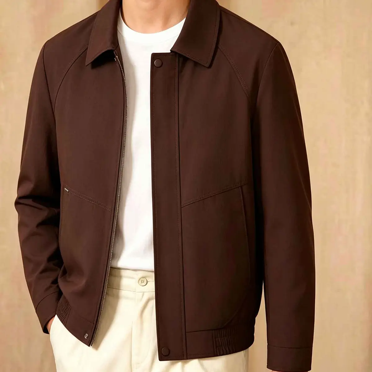 Men's Lightweight Turn-Down Collar Harrington Jacket, Long Sleeve Full Zip Casual Spring Fall Windbreaker with Plaid Lining and Button Cuffs, Classic Fit Khaki Polyester Blend Outdoor Coat