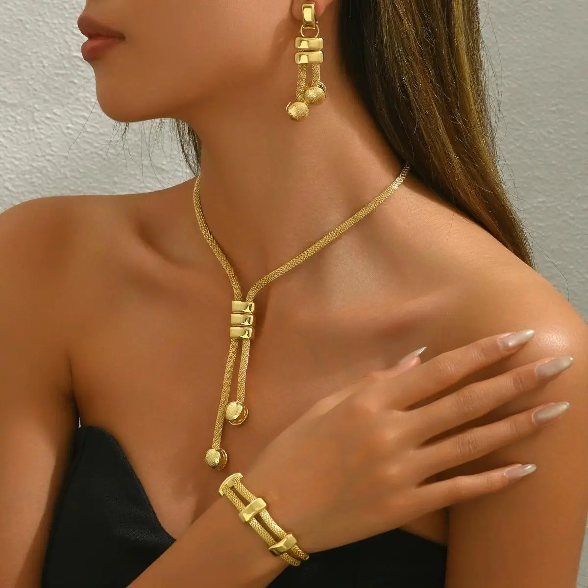 3pcs 18k PlatedGold-Tone Statement Jewelry Set - Elegant Woven Mesh Lariat Y-Necklace Geometric Tassel Drop Earrings Bracelet Party Wear Gift For Women