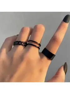 TikTok trending black dark retro Hong Kong style three-piece set ring finger joint ring women's fashion unique cold minimalist accessory trend