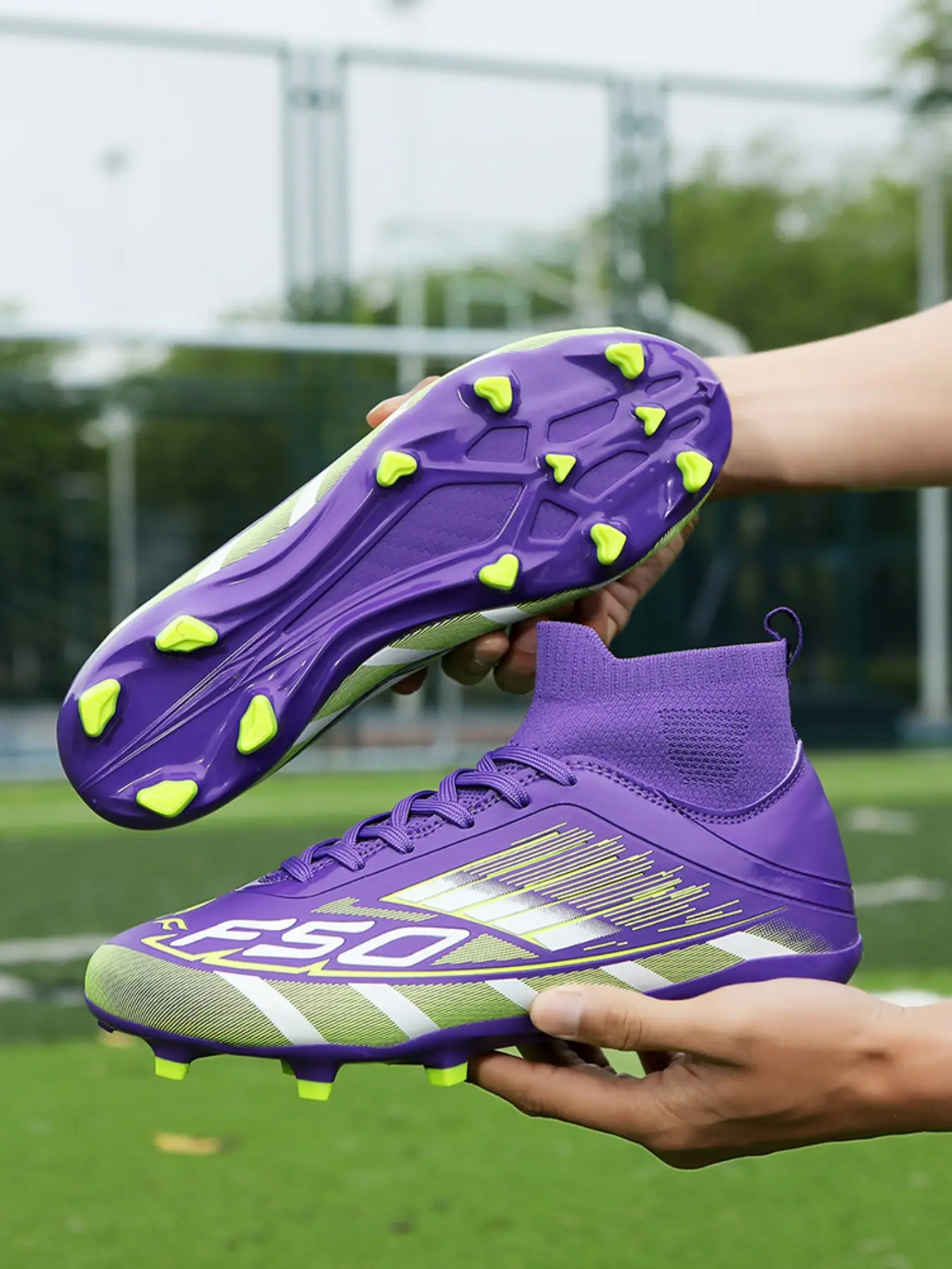 New Anti-Slip Soccer Shoes, High-Top Ag Long Studs Men's Football Boots, Breathable Sport Shoes, Couples Outdoor Professional Soccer Shoes