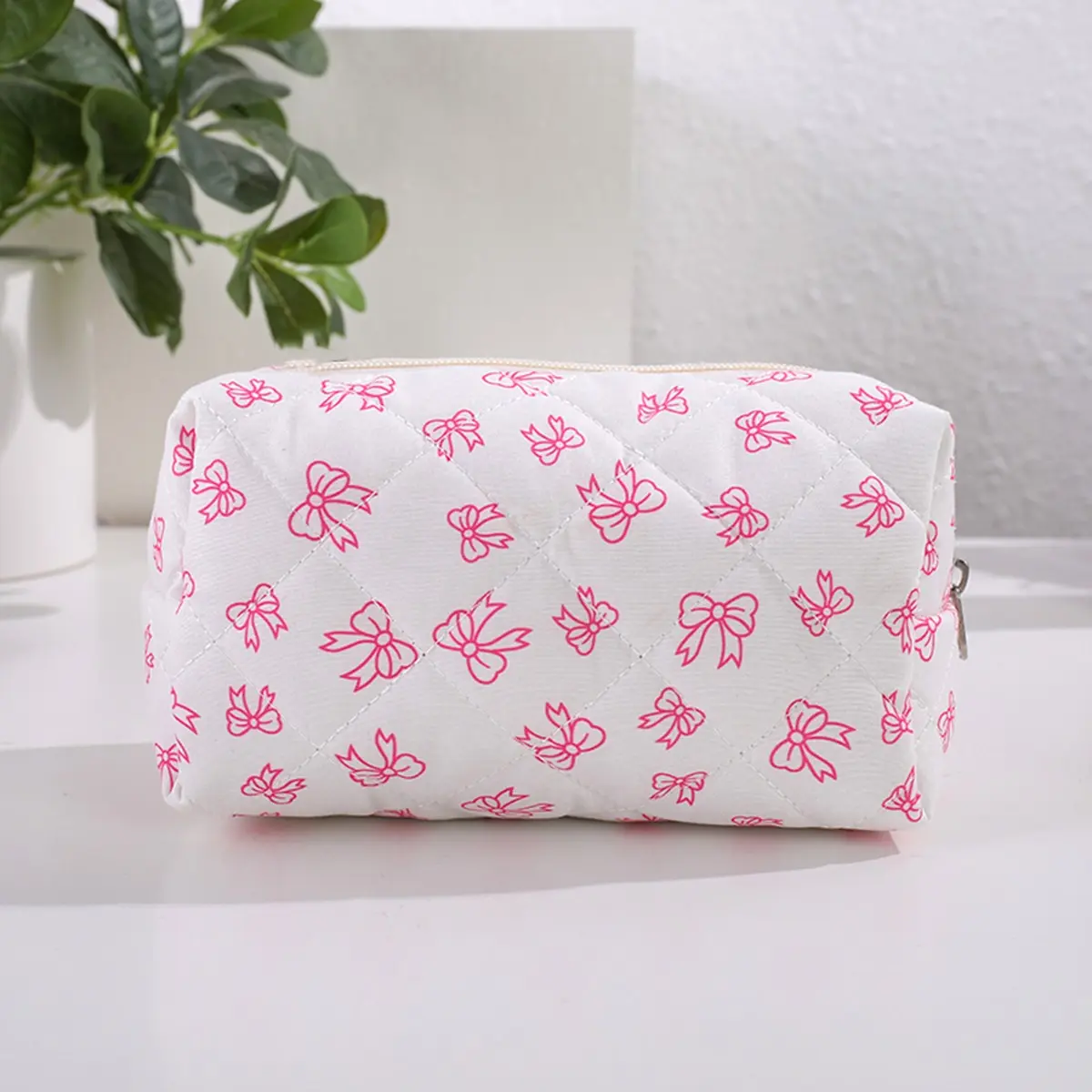 Bow Print Quilted Pencil Pouch, Soft Portable Zipper Pencil Case with Pillow-Shaped Storage Design, Cute Pen and Stationery Organizer for Students, School, Classroom, Desk Organization, Travel Accessories and Back to School Supplies