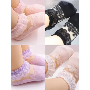 4 Pair of Lace-Trimmed Thin Breathable Card Crystal Socks