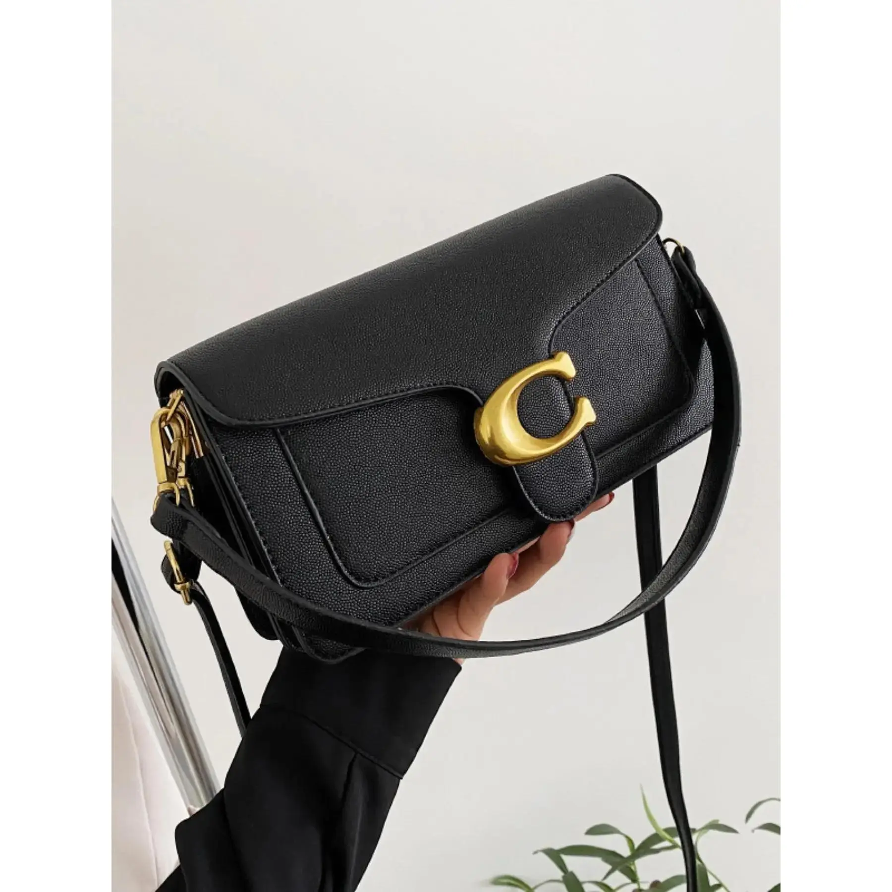 Swallow Bag, Retro Classic Chain Small Square Bag, Niche Fashion High-Quality Single Shoulder Crossbody Bag